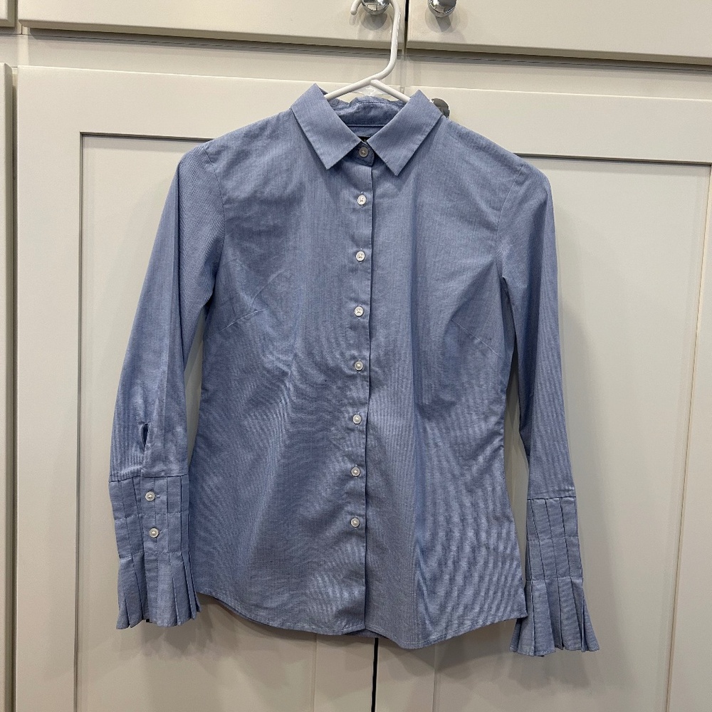 Banana Republic Pleated Sleeve Blouse